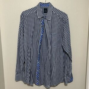 Men’s dress shirt, gently used. Buttons intact, 1 front pocket